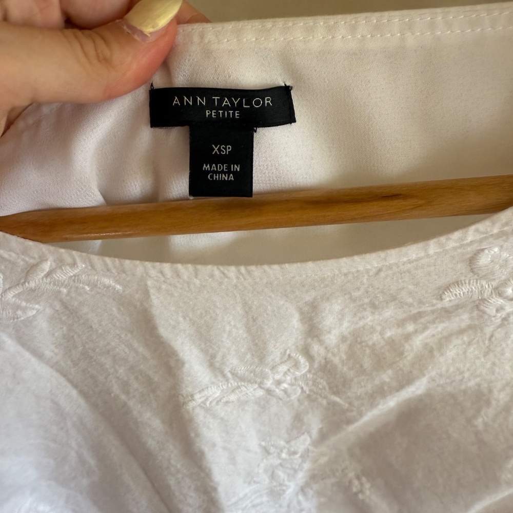 Ann Taylor - Picture 2 of 6